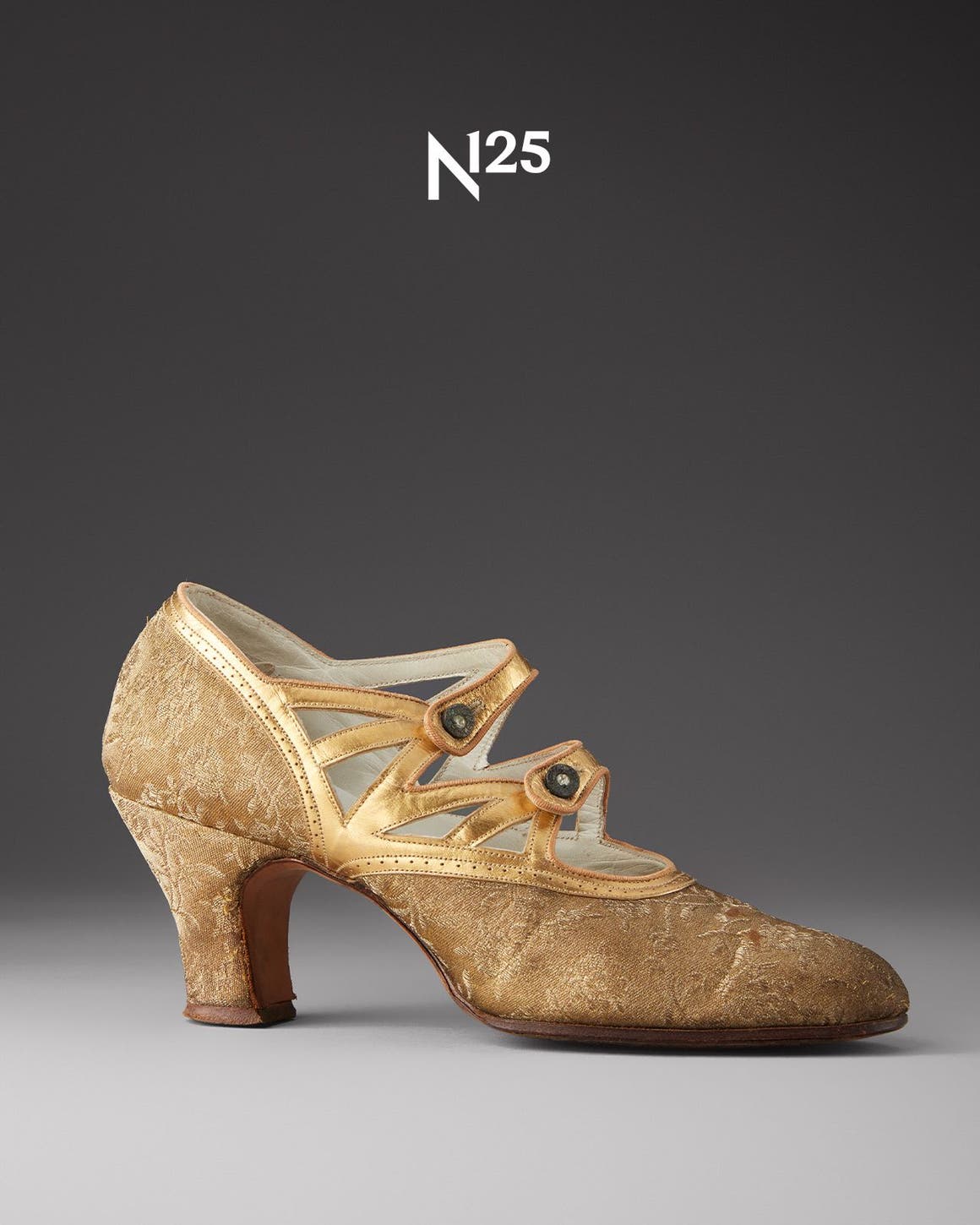 Gold evening shoe, ca. 1925.