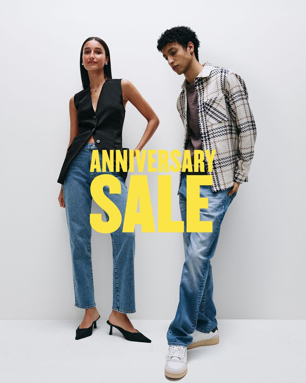 JW ANDERSON メッシュ トップス プリント入り【関税なし】 JW ANDERSON メッシュ トップス プリント入り【関税なし
