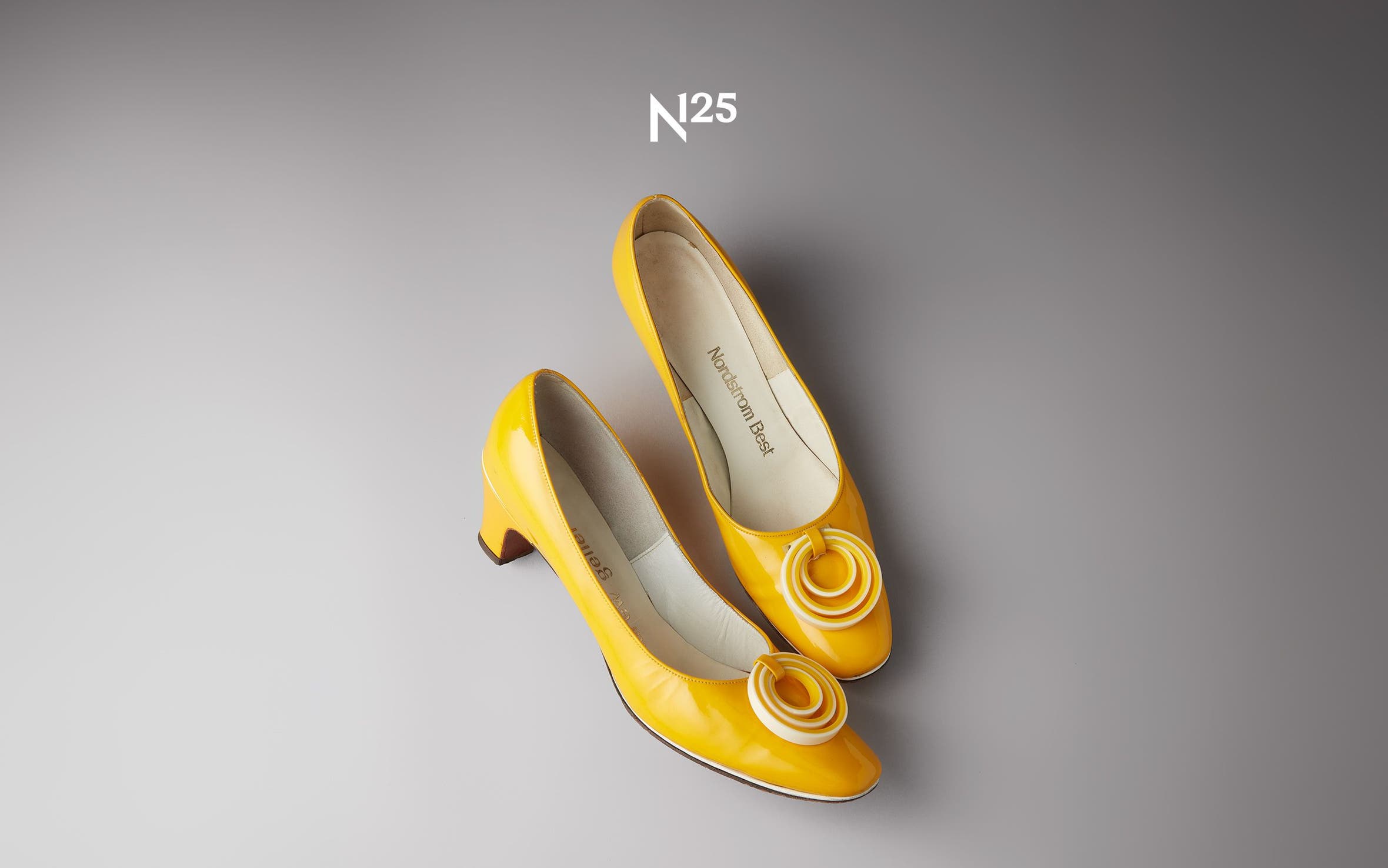 Andrew Geller yellow pump with spiral accent, ca. 1966.