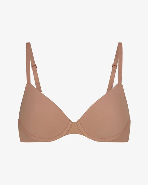 SKIMS T-shirt bra.