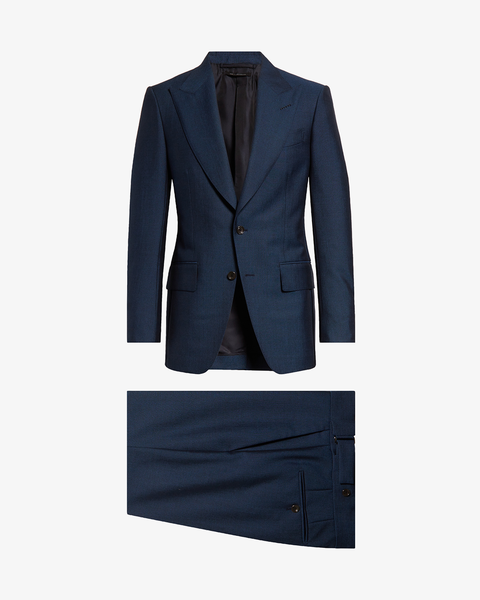 Navy Tom Ford suit.
