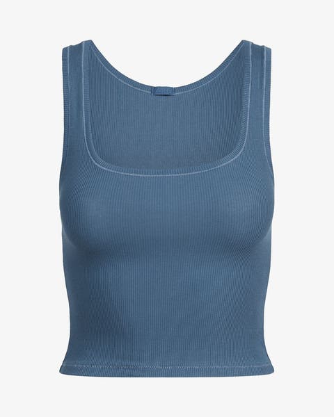 Blue ribbed tank
