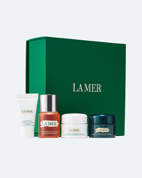 A La Mer gift set.