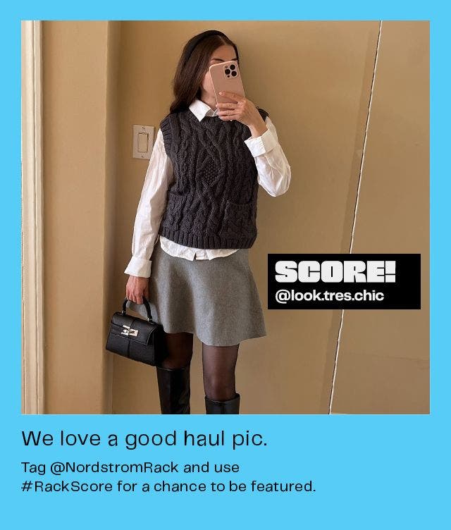 Haul pic: a woman taking a selfie.