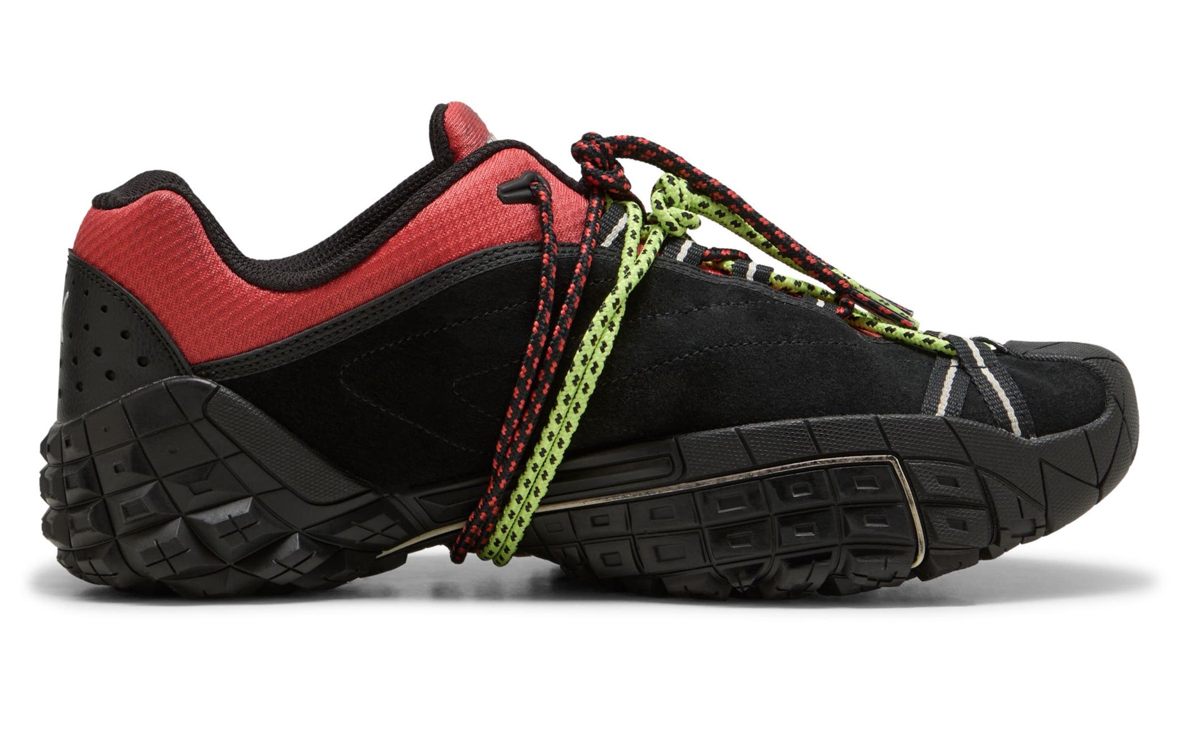 Puma sneaker.
