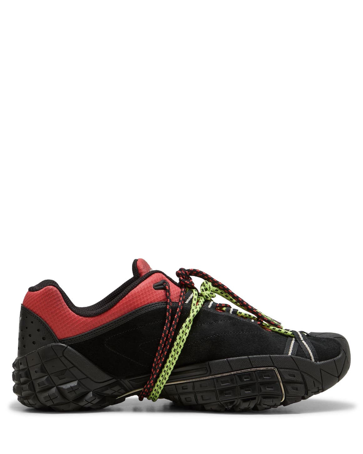 Puma sneaker.