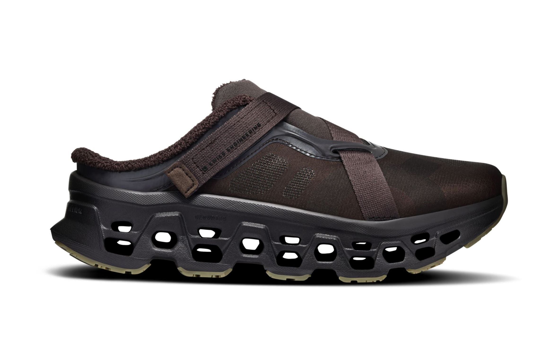 On mule sneaker.