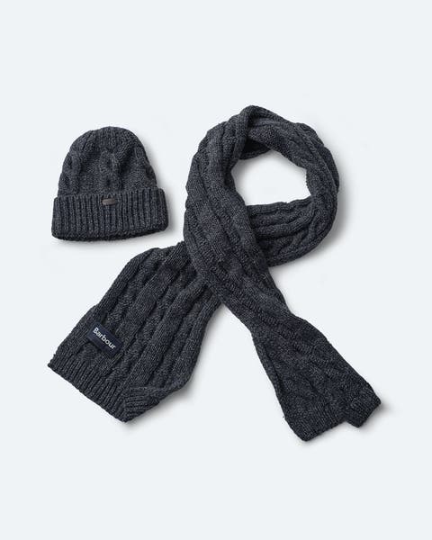 Barbour cable-knit hat and scarf.