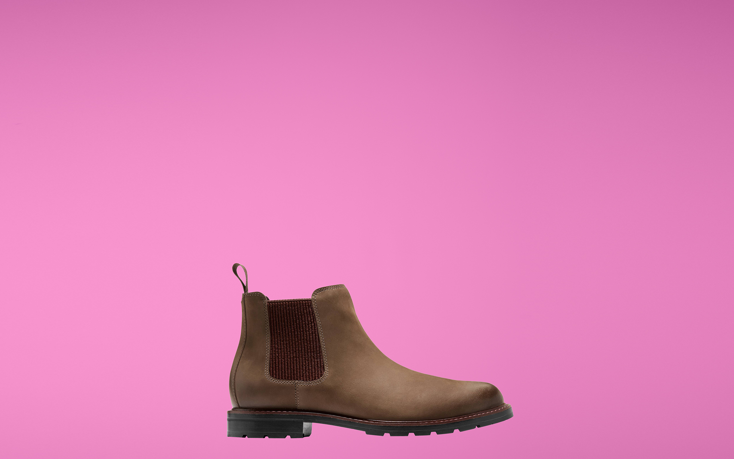 A men’s Chelsea boot. 