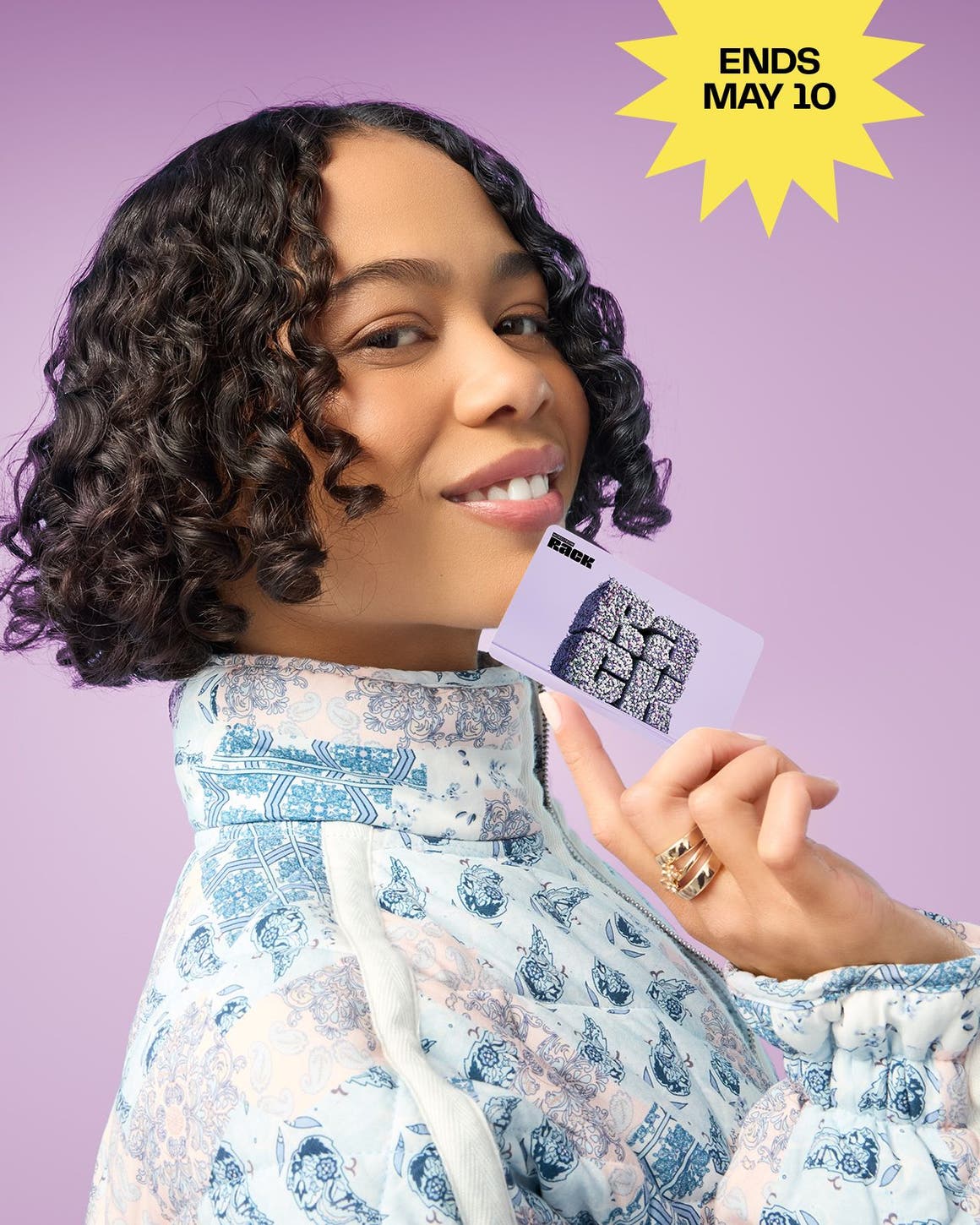Earn a $25 promo card when you buy $150 in gift cards online. Ends May 10.