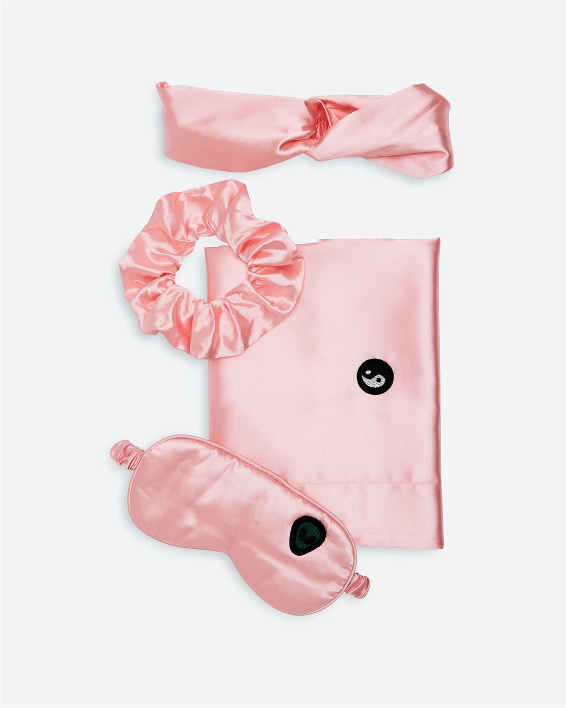 TRULY BEAUTY gift with purchase.