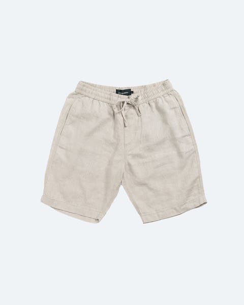 Linen drawstring shorts.