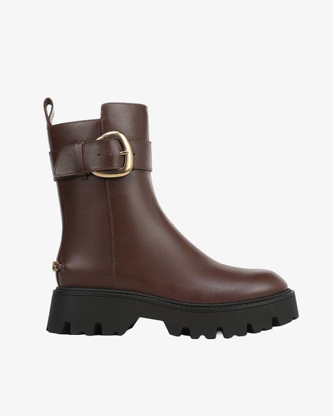Brown lug sole boot.