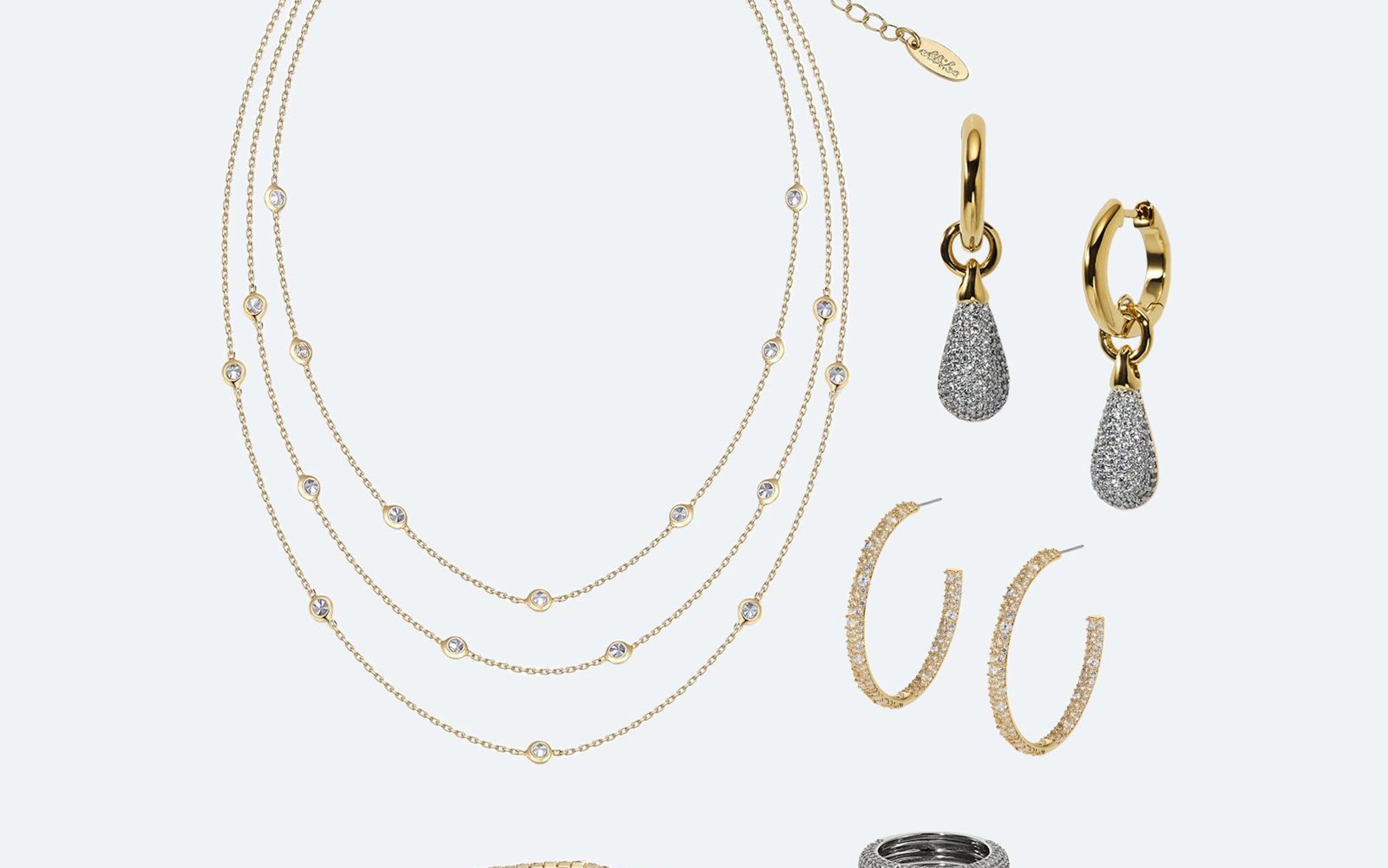 A variety of jewelry pieces.