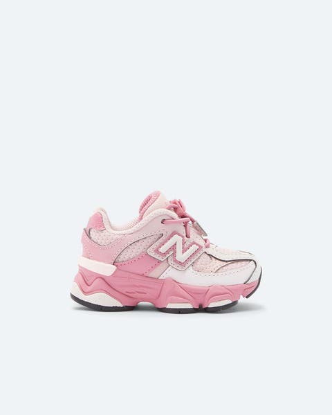 Pink toddler new balance sneaker