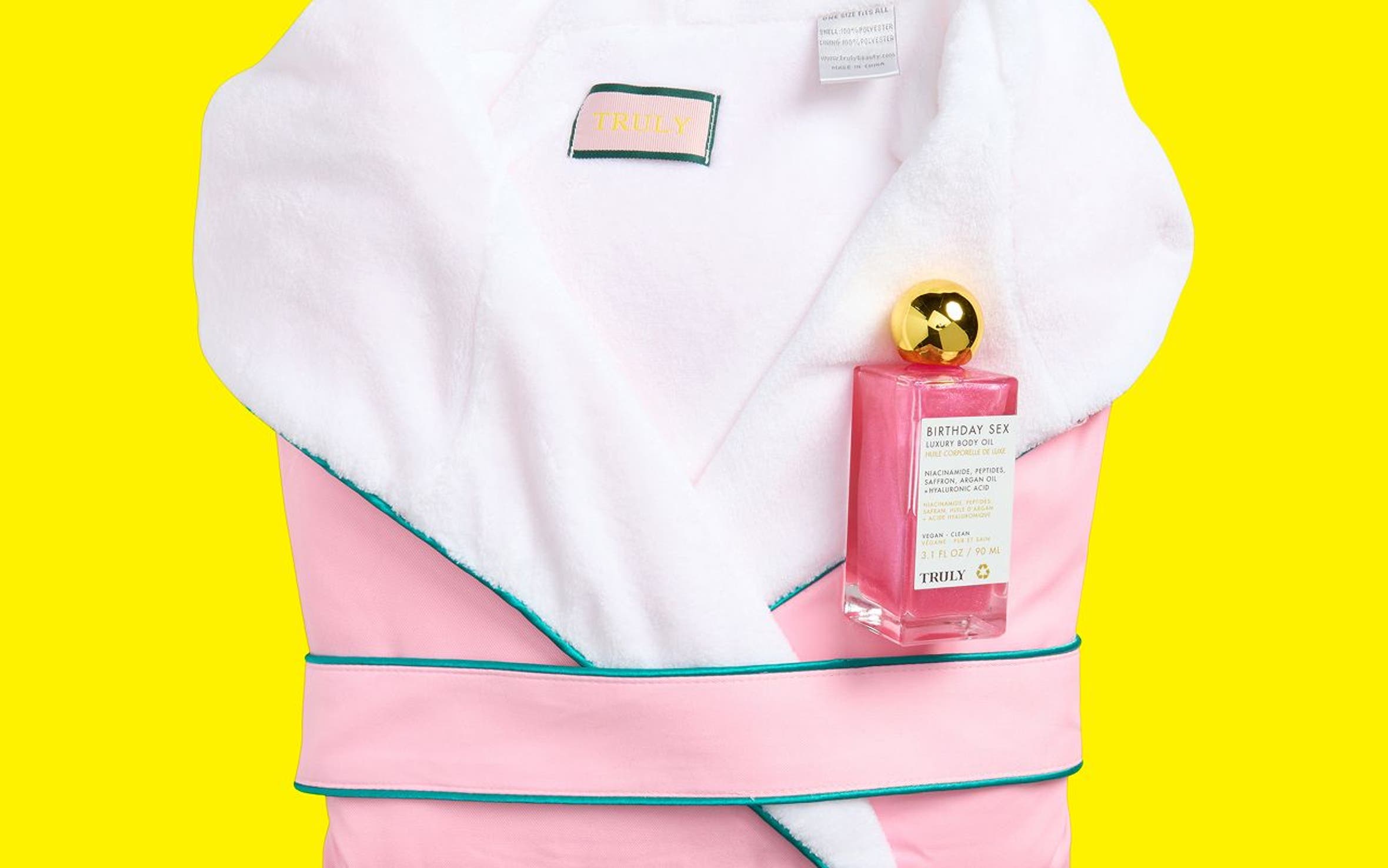 TRULY BEAUTY gift with purchase.