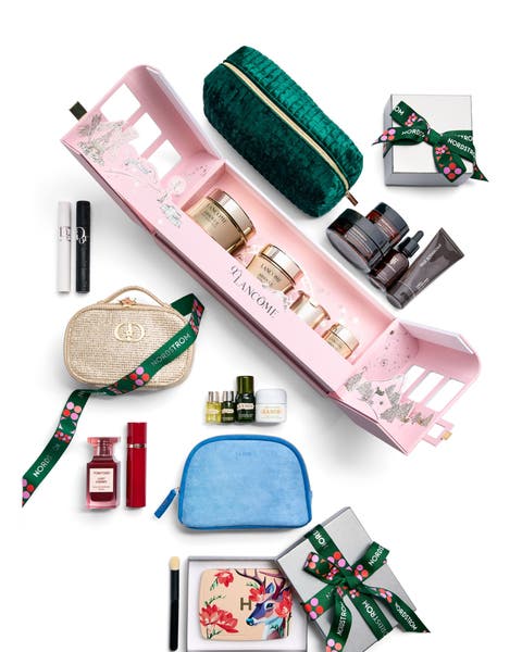 An assortment of small beauty gifts.