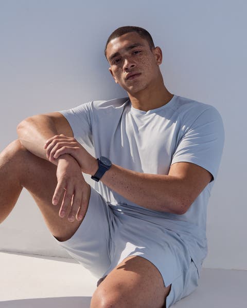 Model wearing men's Zella look.