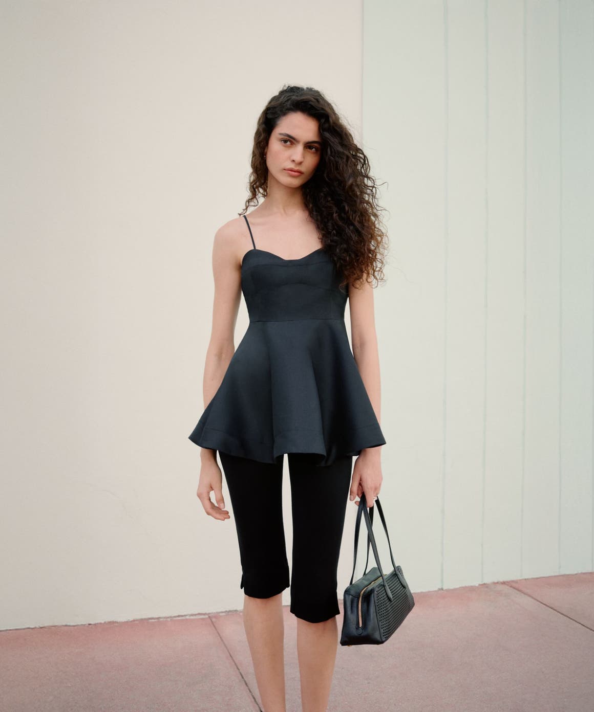 WMNS_ADC02F_0426_2795_altBgd_ext_8-5