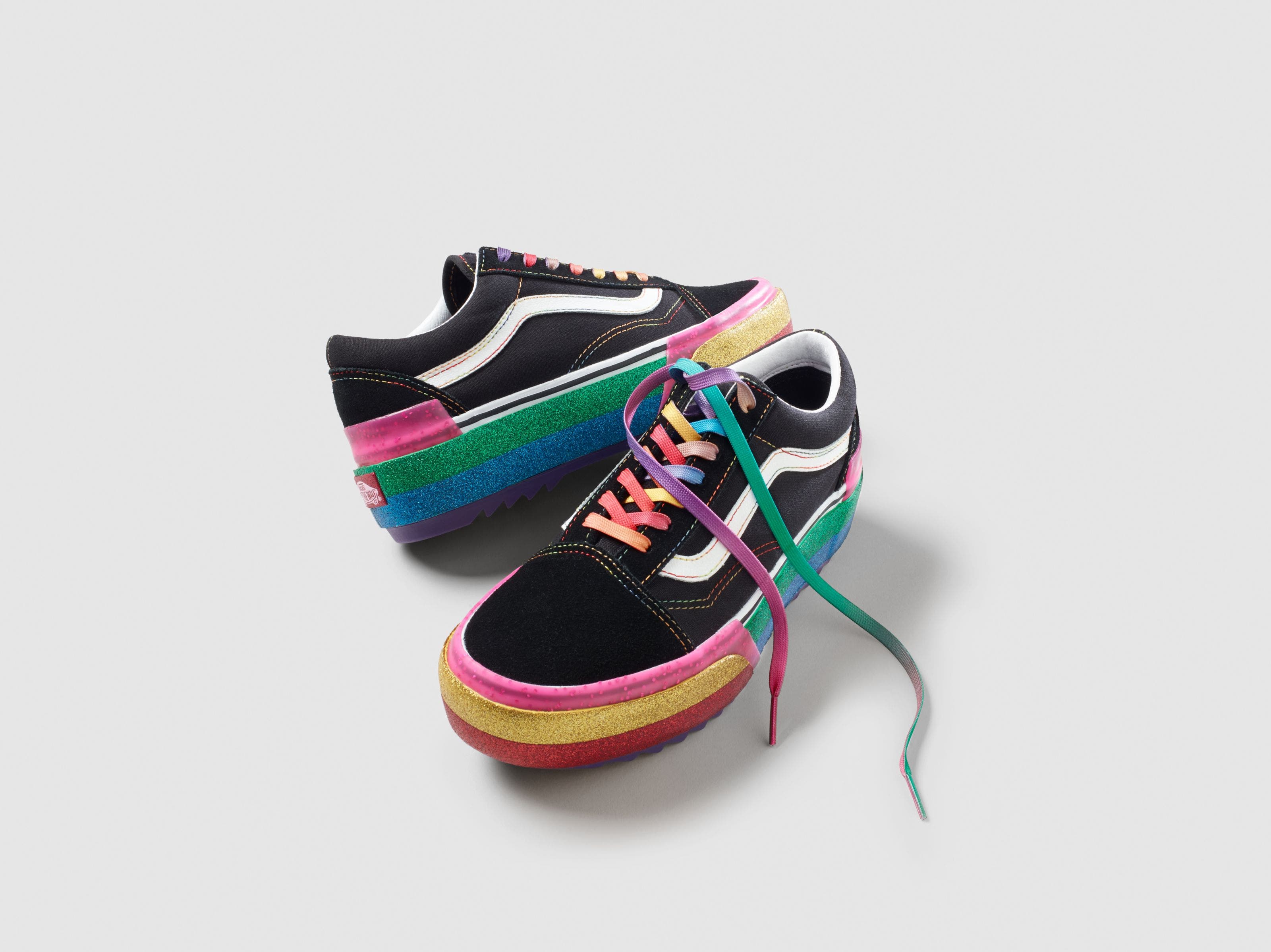 Kids' Shoe-Tying Class image