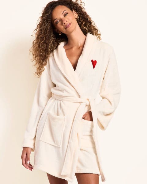 ?filterByProductType=clothing_robes