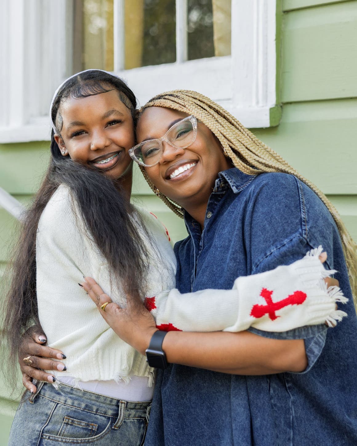 A teenager with her "sister" from Big Brothers Big Sisters of America.
