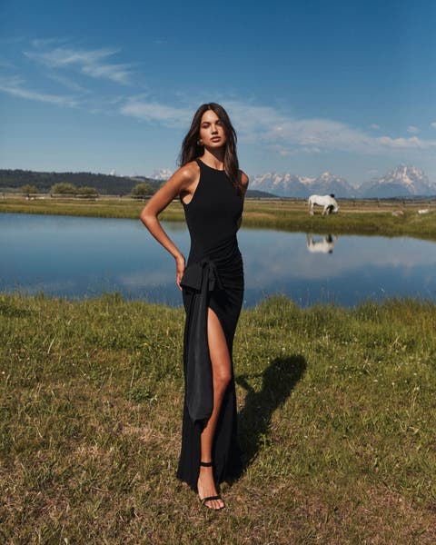 L'AGENCE Ready-To-Wear.