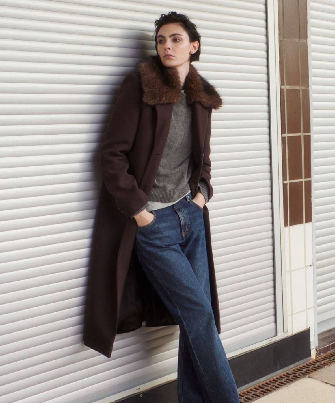 Model wearing Mango look.