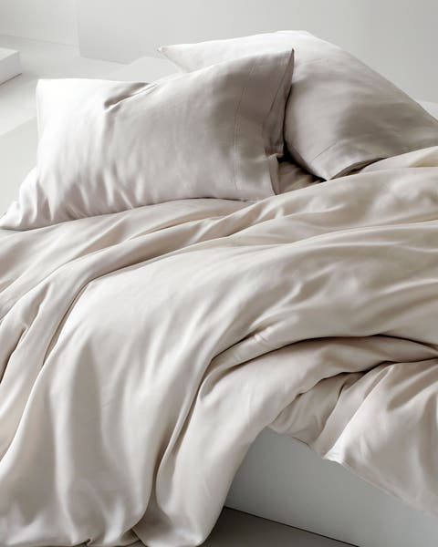 Sijo pillowcases and duvet cover.