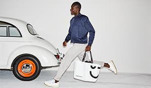 24/7 Pickup & Delivery image