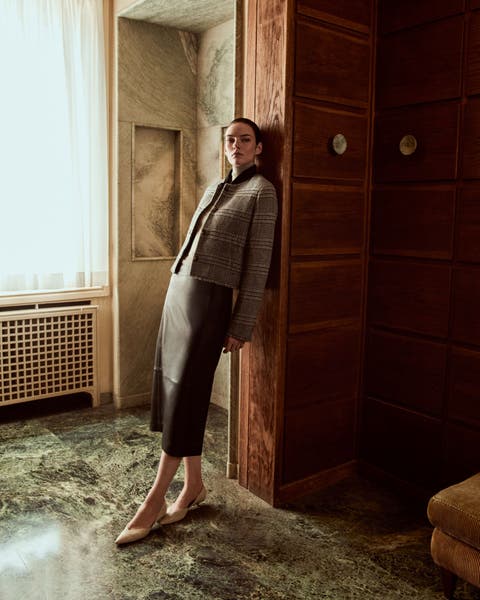 Woman wearing Vince look.