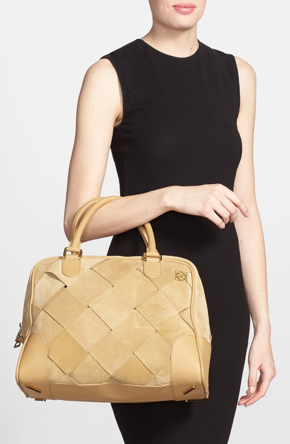 Loewe , Alternate, color, 