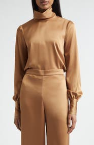 ST. JOHN Fraces Liquid Satin Top