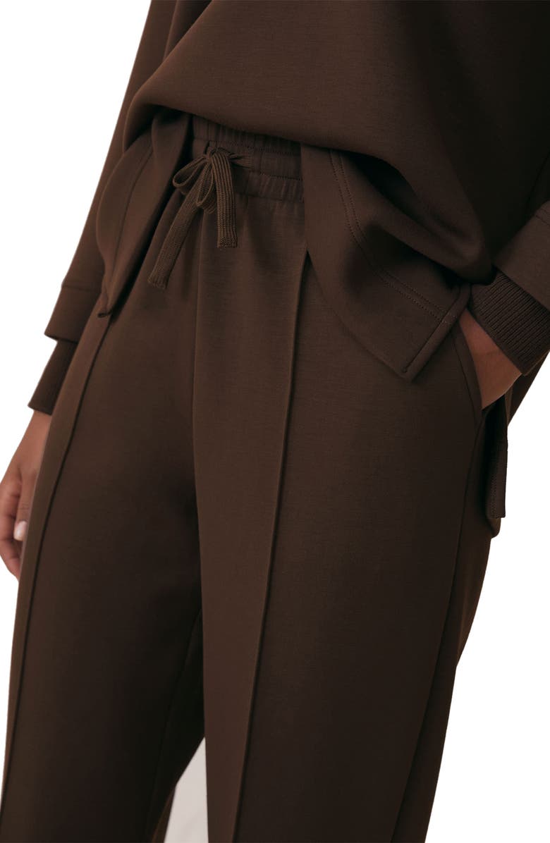 Reiss Bernie Crop Sweatshirt, Alternate, color, Chocolate