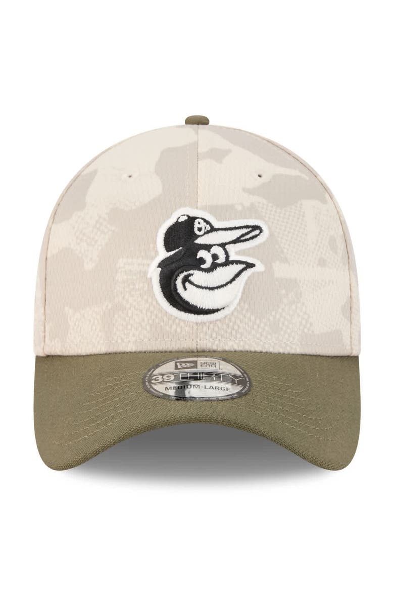 New Era Men's New Era Light Beige/Olive Baltimore Orioles 2025 Armed Forces Day 39THIRTY Flex Hat, Alternate, color, Light Beige