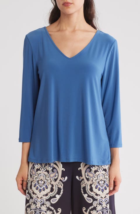 V-Neck Three Quarter Sleeve Top