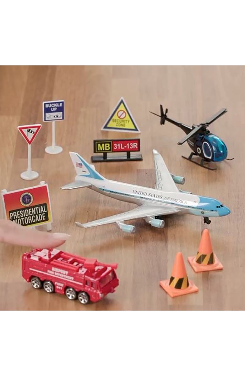 Air Force One United States of America Airport Playset, Alternate, color, 