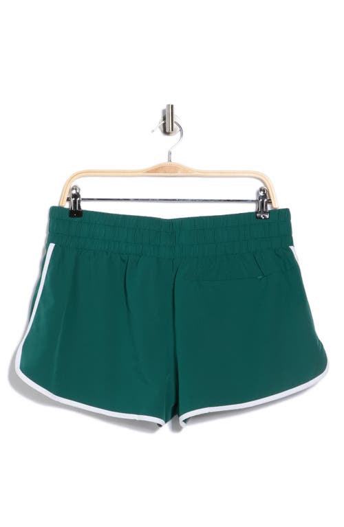 Varley Soft Ripstop Shorts In Green