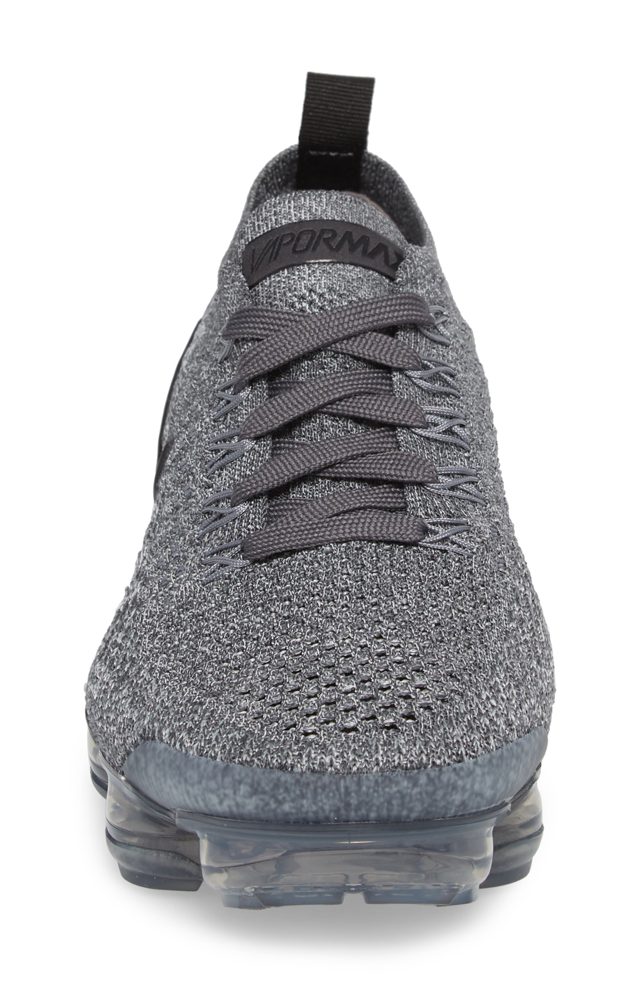 Air VaporMax Flyknit 2 Sneaker, Alternate, color, DARK GREY/ WHITE