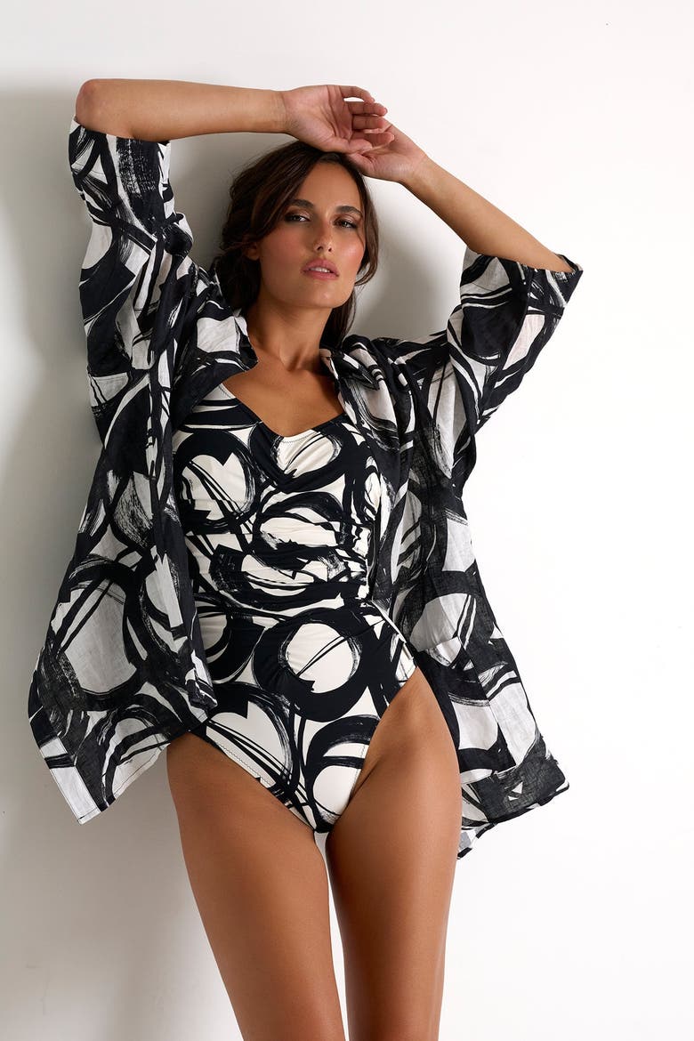 Classic One-Piece Swimsuit With Front Ruching, Alternate, color, Print