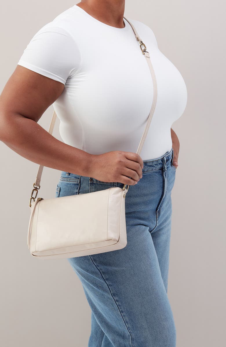 HOBO Darcy Carryall Leather Crossbody Bag, Alternate, color, Pale Flax