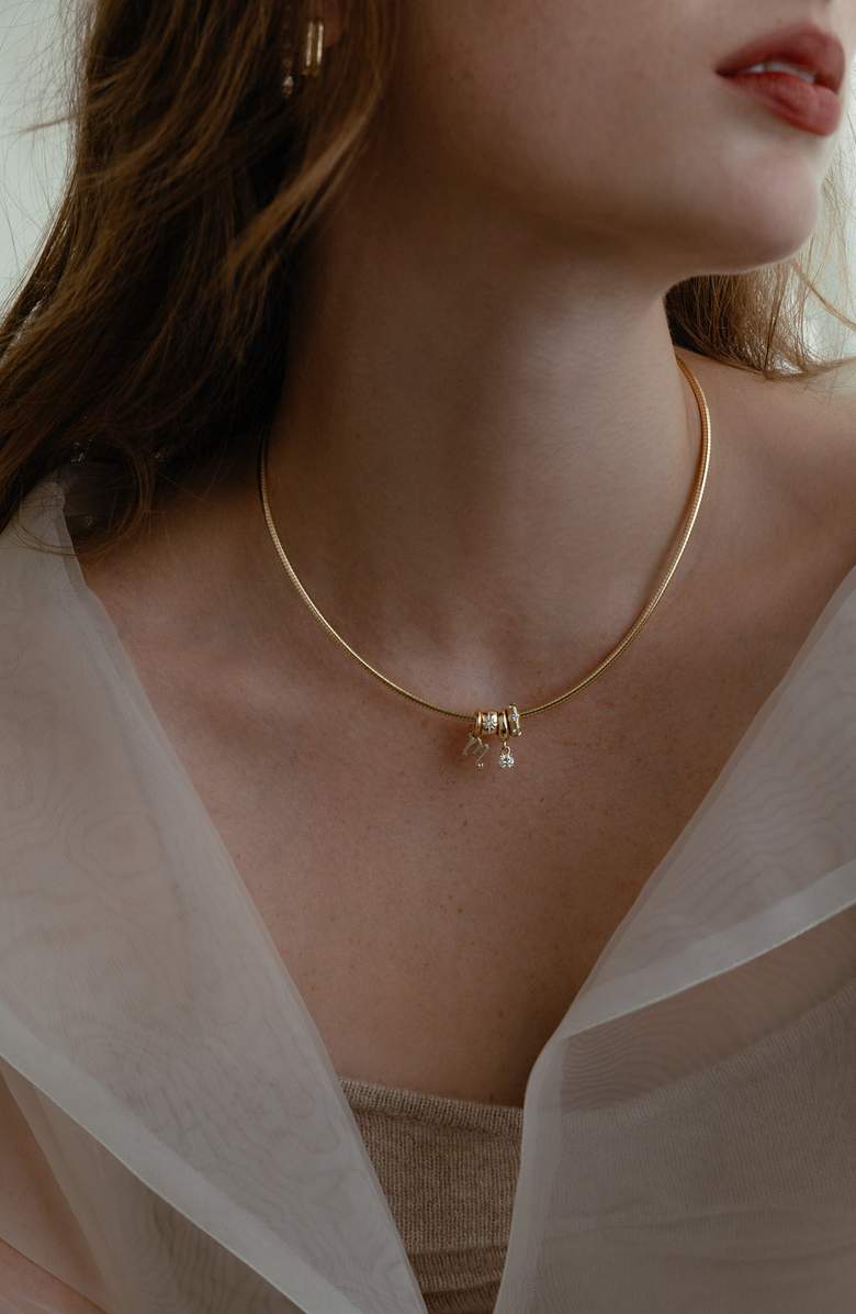 Kinn Heirloom Curved Chain Necklace, Alternate, color, Gold