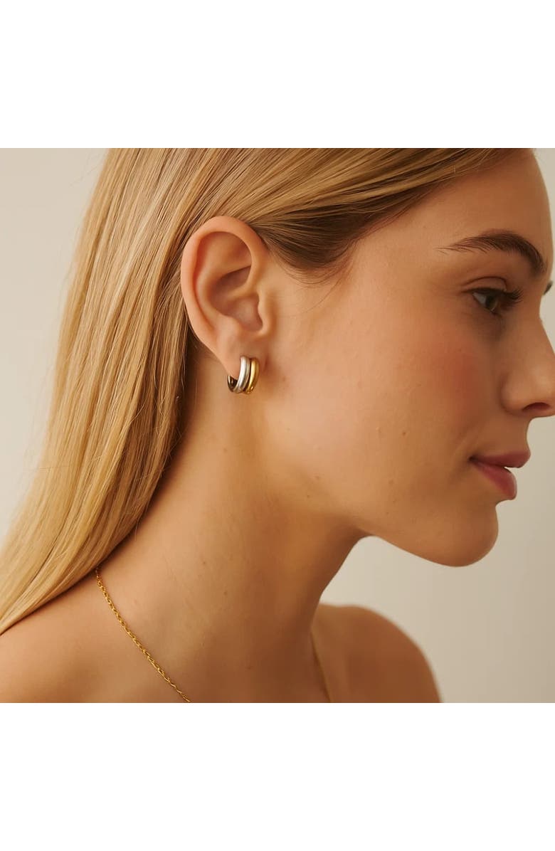 Hollywood Sensation Fusion Glow Mixed Metal Two Tone Huggie Earrings, Alternate, color, Gold/ Silver