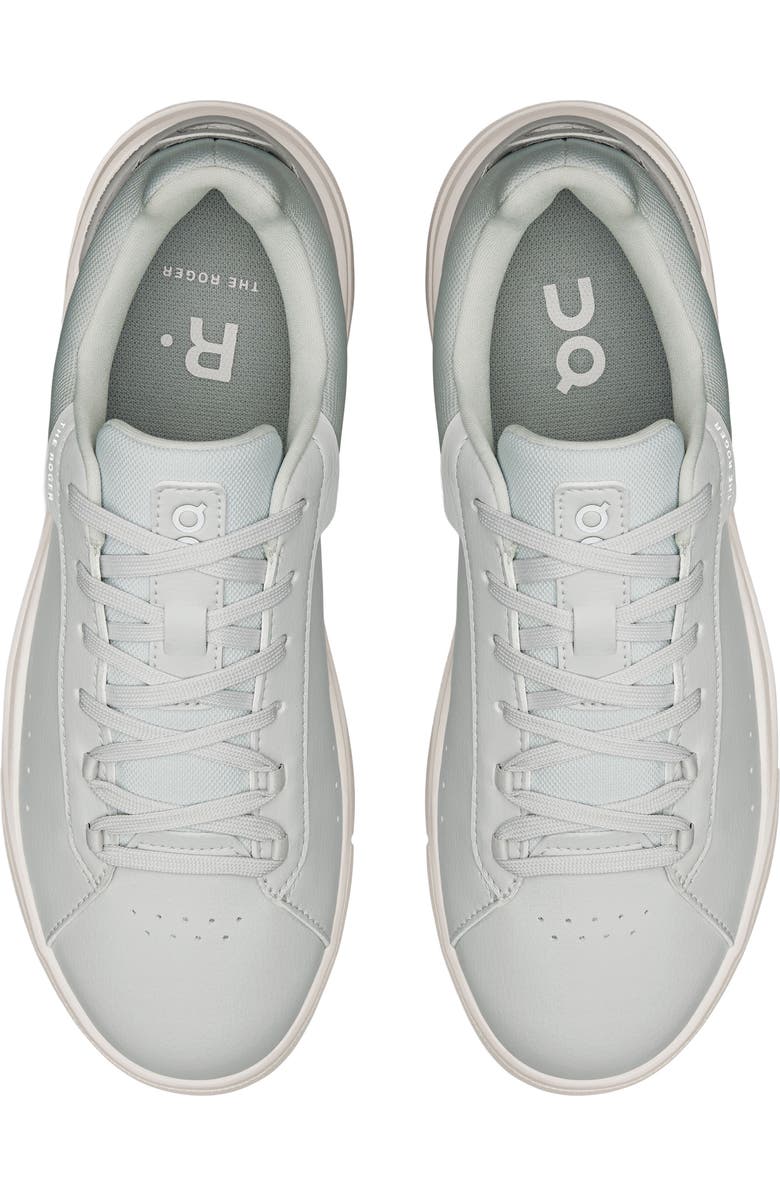 On THE ROGER Advantage Tennis Sneaker, Alternate, color, Wolf/ Glacier