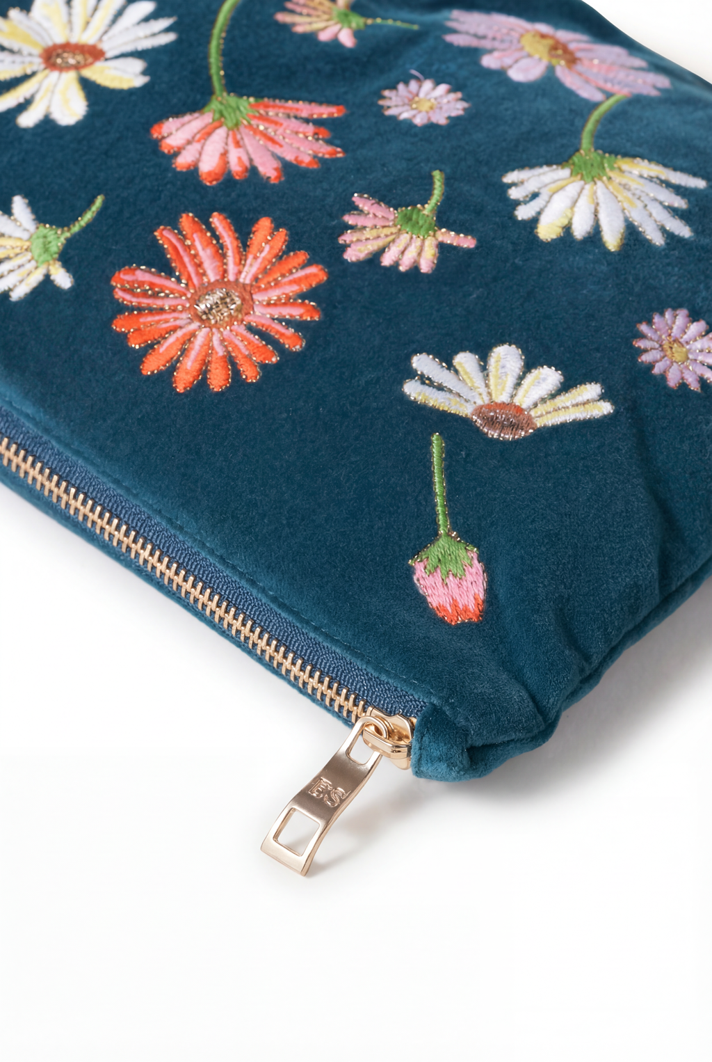 Elizabeth Scarlett Wildflower Velvet Everyday Pouch, Alternate, color, Rich Blue