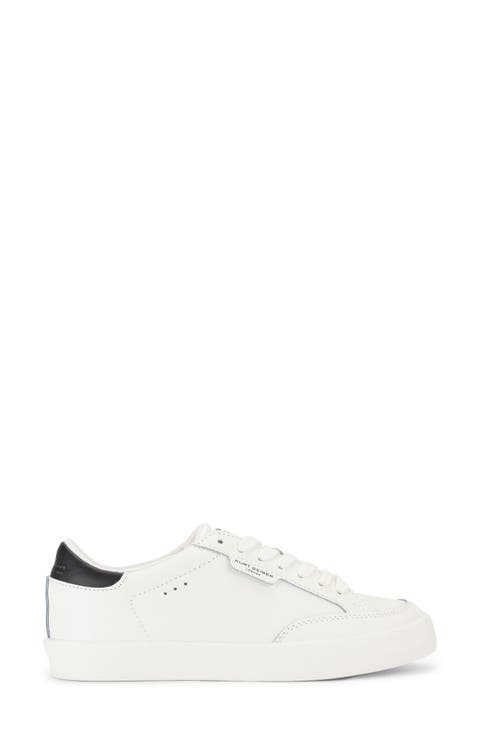 London Lace-Up Sneaker