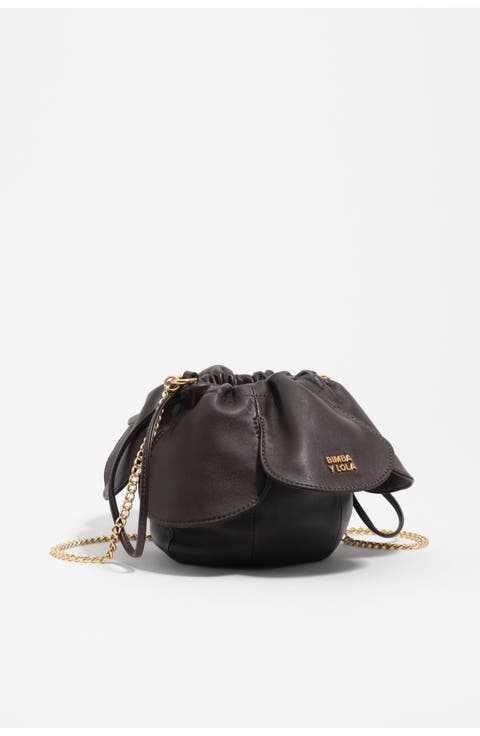 Ebony Leather Pétalo Bag