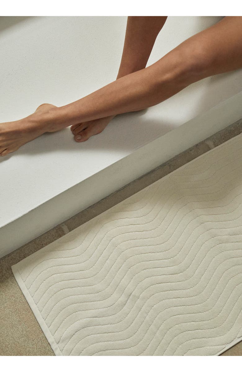 BAINA Eyre Bath Mat, Alternate, color, 