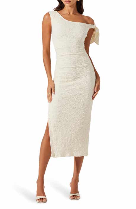 ASTR the Label Emely Floral One-Shoulder Stretch Lace Dress