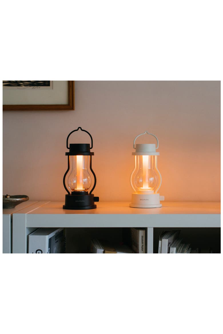 The Lantern, Alternate, color, WHITE